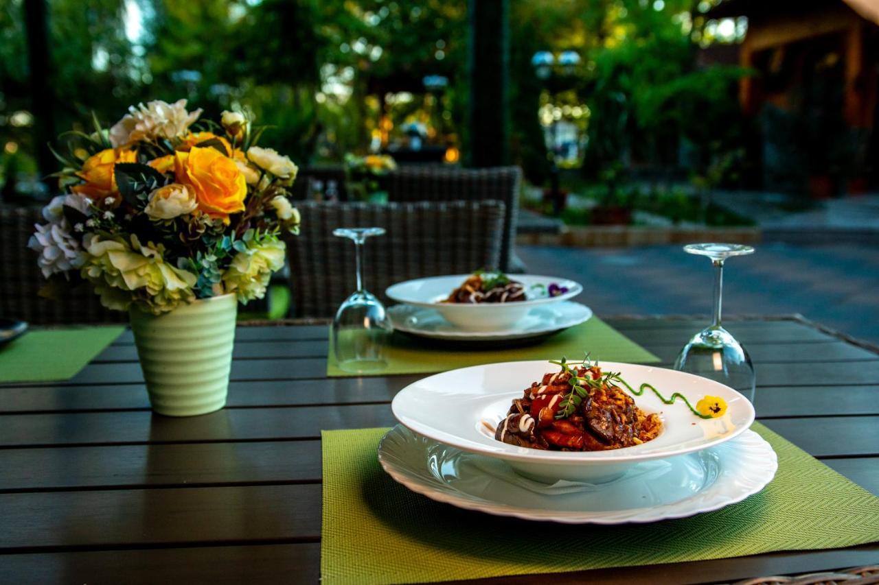 Hotel Restaurant Rustic Alexandria Dış mekan fotoğraf